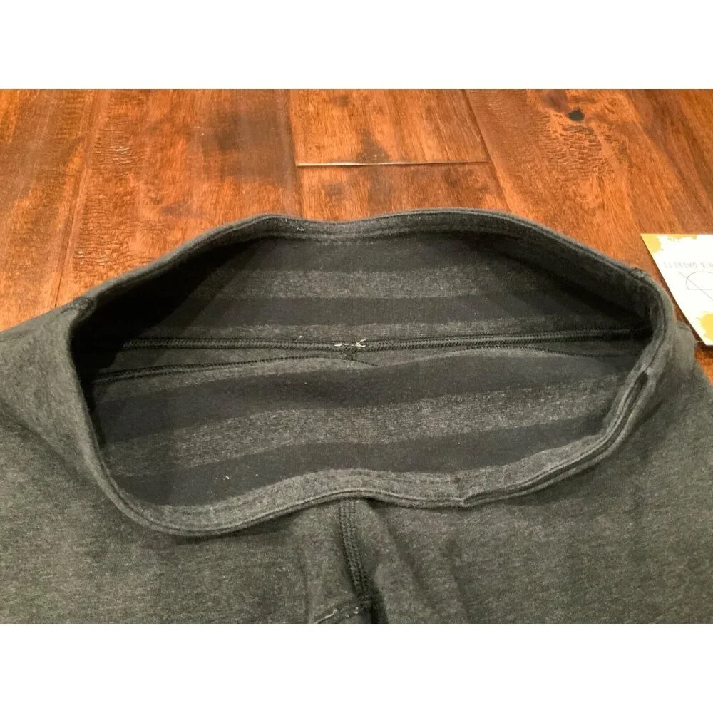 Lululemon Gray Capri Pants With Key Pocket, Size 4